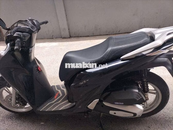 Honda SH 125 CBS 2022 Đen bóng