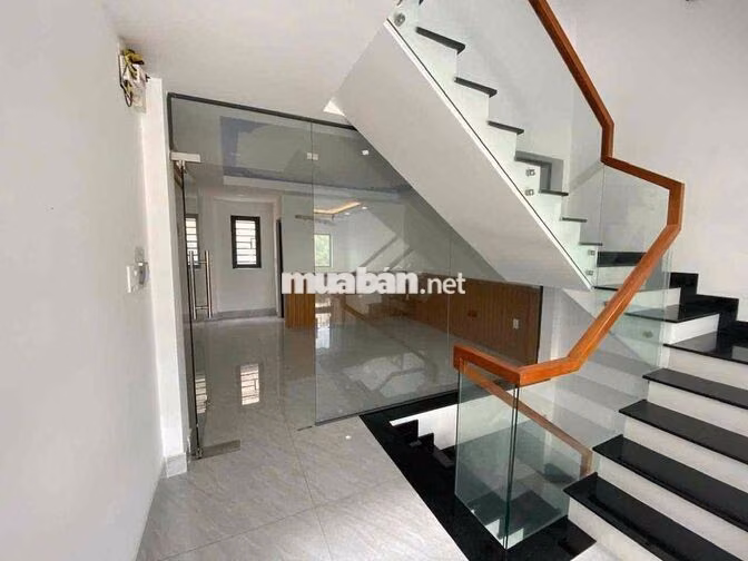 NHà 4PN ĐƯỜNG 12M NGAY CHỢ CẦU ĐỒNG GIÁ 9 TRIỆU