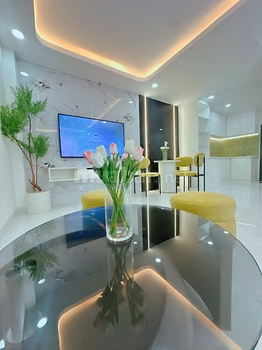 Nhà mới Duy Tân, Phú Nhuận, 28m², 4PN, 120m² sàn, 5,8 tỷ