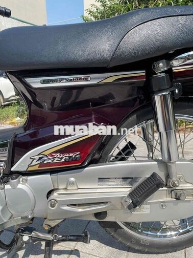 Honda Dream Việt Nam 2012 Đỏ mận