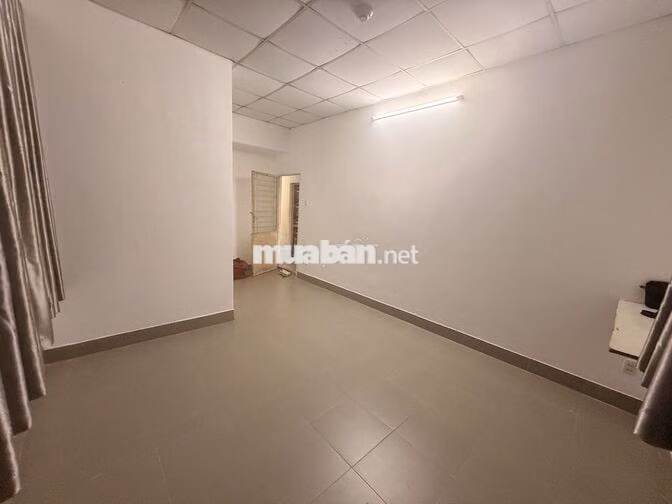 Phòng trọ giá rẻ, an ninh, sạch sẽ, sát Q1, Phú Nhuận