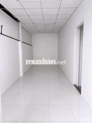 NHÀ LÀM VP, KHO NGAY GIGAMALL PVĐ. DT 200M2 NGANG 8M SÂN ĐẬU 2 OTO