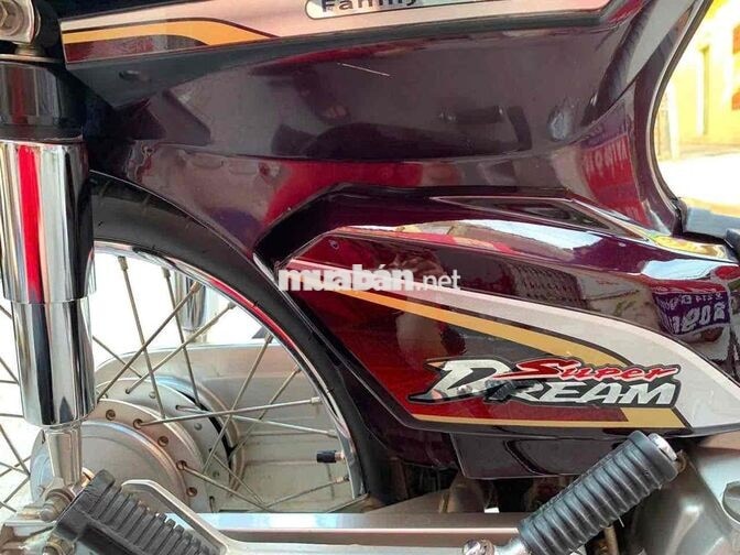 Honda Dream Việt Nam 2012 Đỏ mận