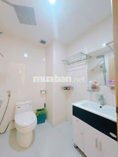 Chính chủ cho thuê căn hộ 2pn Mường thanh sát biển