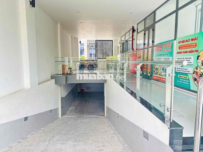 CHO THUÊ MẶT BẰNG 150m2 BCONS TOWER IV