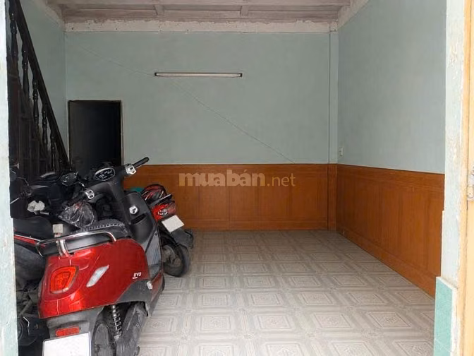 Bán nhà 1 lầu Nơ Trang Long, 32,3m² ngay rạch xuyên tâm
