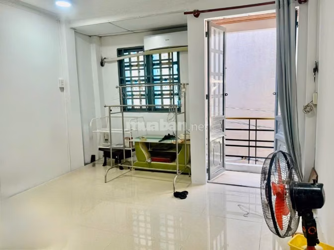 NHÀ NHỈNH 3 TỶ DTS64M2 Q12 KHU VIP NGUYỄN VĂN QUÁ ĐHT - SỒ HỒNG RIÊNG 