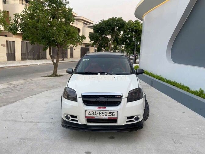 Chevrolet Aveo Trắng 5 chỗ