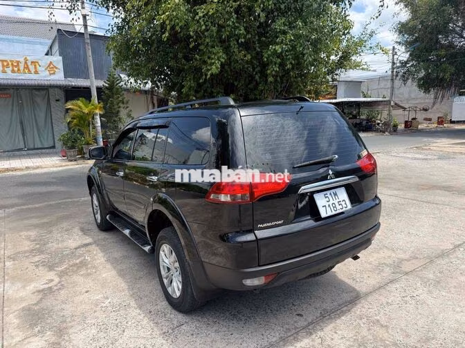 Mitsubishi Pajero Sport G 2016 Tự động Đen