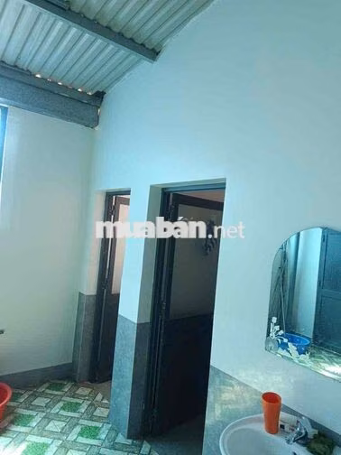 BÁN NHÀ SAU CỔNG CHỢ Ea Kao - TẶNG NỘI THẤT + Ô TÔ CON
