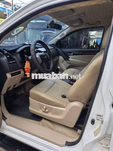 Isuzu Mu-X 2019 chính chủ mua mới