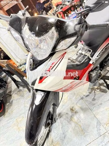 Elegant 50cc đời 2017 Đỏ trắng cho học sinh đi học