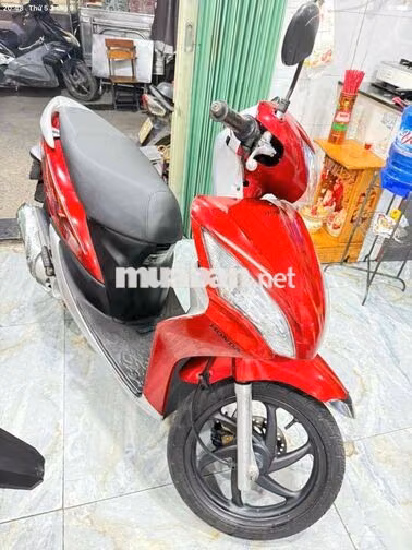 Honda Vision 2012 Đỏ đen bạc biển TP