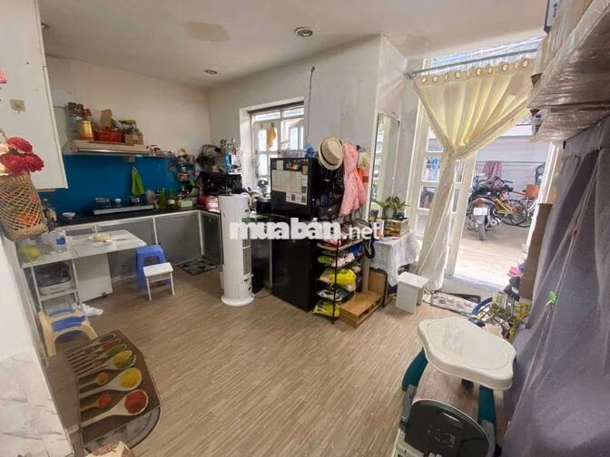 nhà đẹp ngay trung tâm bình Thạnh