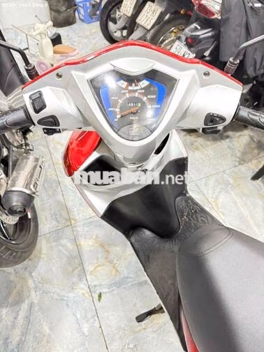 Honda Vision 2012 Đỏ đen bạc biển TP