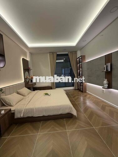 HÀNG HIẾM NHANH MỚI KỊP HUỲNH VĂN BÁNH, PHÚ NHUẬN - 5 TẦNG BTCT, NGANG