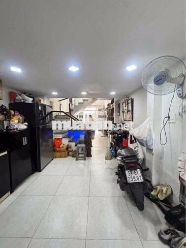 Nhỉnh 6 Tỷ - Hẻm 3 Gác Thông Huỳnh Văn Bánh - Phan Đình Phùng - 3 Tầng