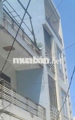 Nhà 3 tầng đẹp trung tâm thành phố