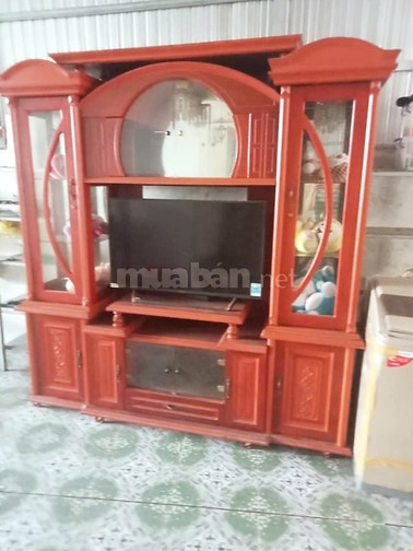 Cần bán tủ gỗ màu đỏ gấp cho ac có nhu câu