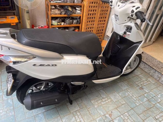 Honda Lead 2015 Trắng ngà