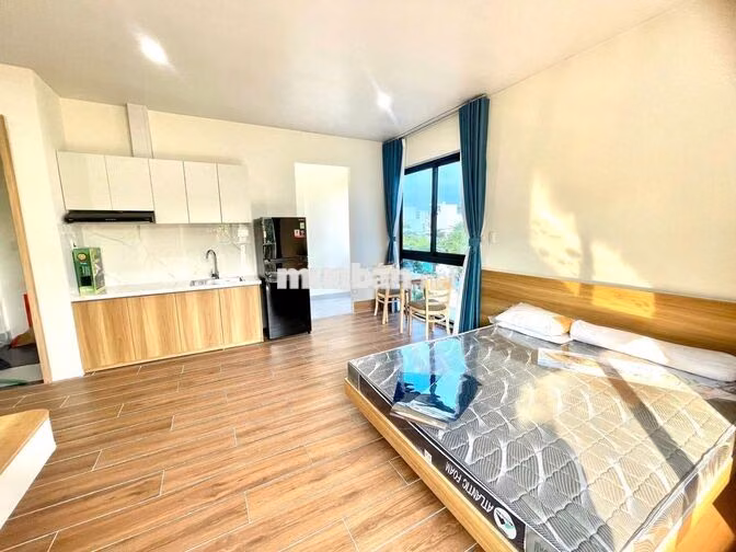 CHO THUÊ CĂN HỘ STUDIO MỚI TINH 2 BAN CÔNG – GẦN CẦU BỜ QUAN