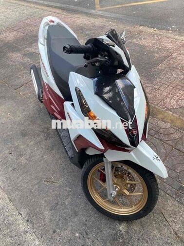 Honda Click 2017 Trắng Đỏ