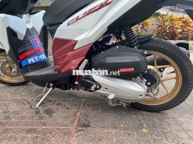 Honda Click 2017 Trắng Đỏ