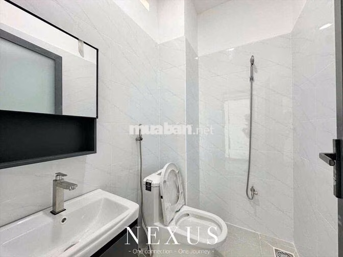 GÁC CỬA SỔ TRỜI MỚI XÂY 100%_Nguyễn Văn Khối QGV_THANG MÁY, HẦM XE