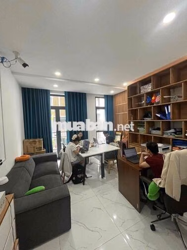 CHO THUÊ NHÀ NGUYÊN CĂN PHÙ HỢP LÀM VĂN PHÒNG, KINH DOANH, SPA, NHÀ Ở