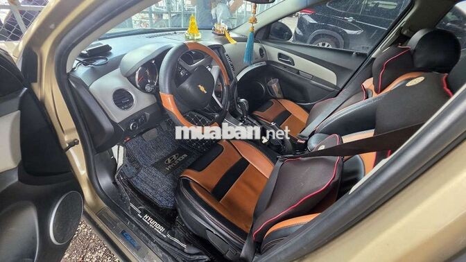 Chevrolet Cruze 2012 Tự động Vàng cát
