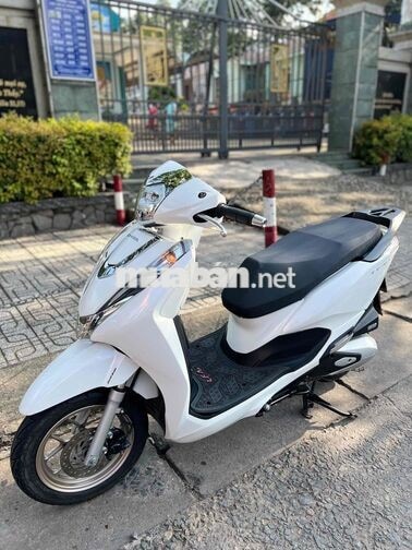 Honda Lead 4val 2022 Trắng
