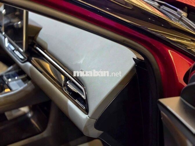 VINFAST VF8 ALL NEW - GIẢM 51 TRIỆU - THÊM 2% MHRR