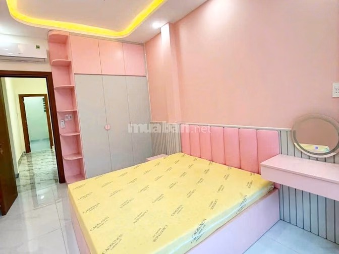 Nhà vuông vức 2 lầu 1 sân thượng hẻm xe hơi Mai Xuân Thưởng