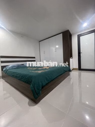 CHO THUÊ NHÀ NGUYÊN CĂN NGUYÊN HỒNG 40M2- 2PN2WC  SÂN RỘNG, Ô TÔ ĐỖ