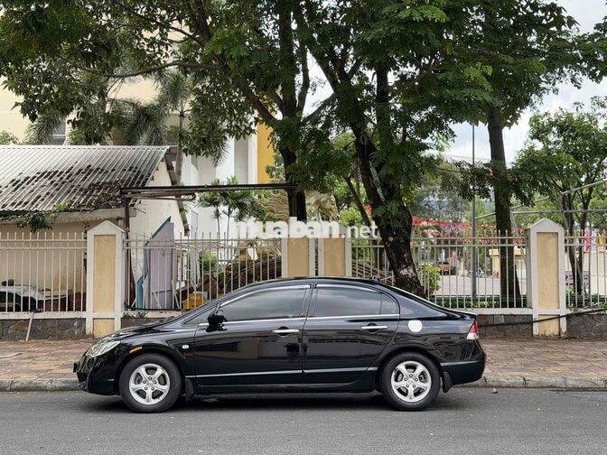 Honda Civic 1.8 MT 2010 Đen 191.000km