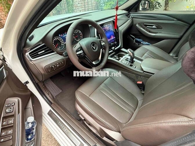 VinFast Lux A Plus 2020 Trắng Tự động 163.000 km