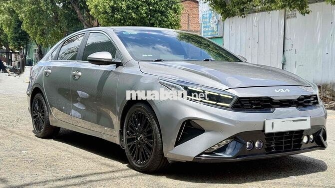 Kia K3 2.0 Premium 2022 Xám 48997 km