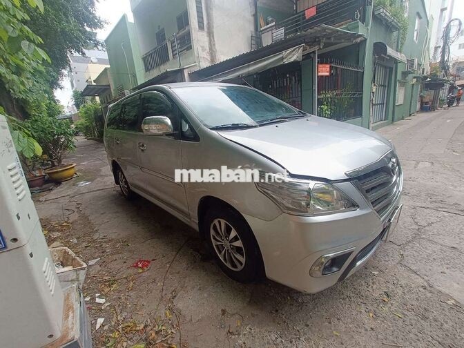 Toyota Innova 2016 Bạc