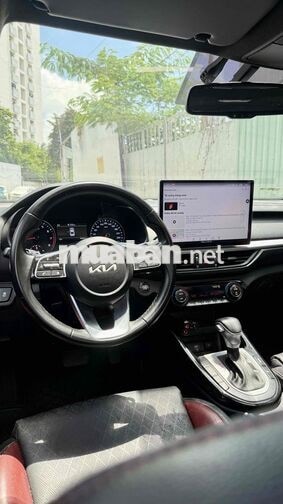 Kia K3 2.0 Premium 2022 Xám 48997 km