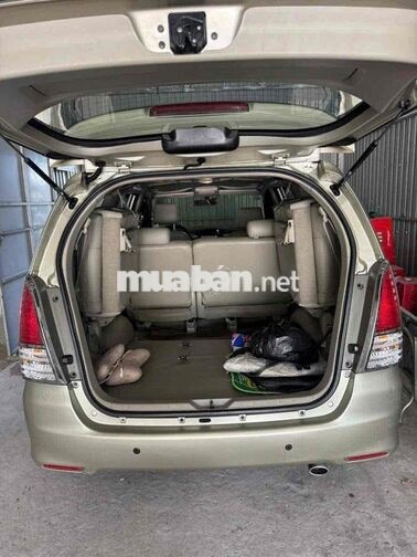 Toyota Innova 2008 Tự động 81000 km Vàng cát