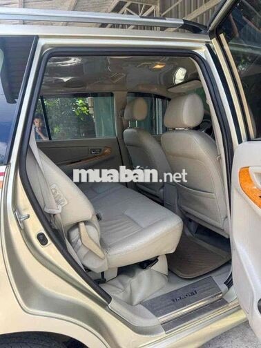 Toyota Innova 2008 Tự động 81000 km Vàng cát