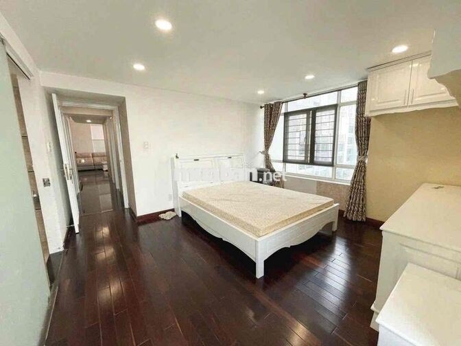 cho thuê căn hộ Duplex,tầng cao thoáng mát,FUll nội thất ,