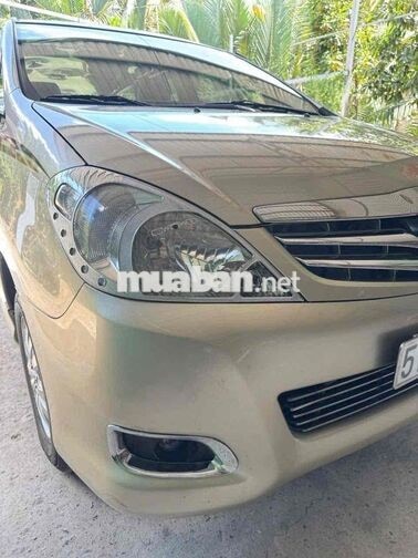 Toyota Innova 2008 Tự động 81000 km Vàng cát