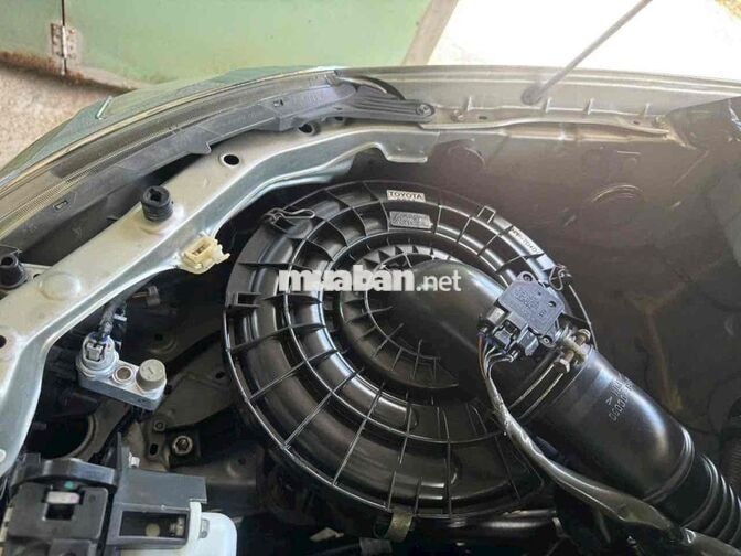 Toyota Innova 2008 Tự động 81000 km Vàng cát
