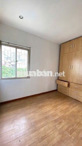 Cần cho thuê tập thể Tôn Thất Tùng,  Kim Liên, Hà Nội, 80 m2, 3PN