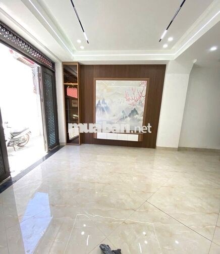 NHÀ PHỐ ĐỊNH CÔNG HẠ, 36M2, XÂY 7 TẦNG, THANG MÁY, NGÕ 3 GÁC, HƠN 8 TỶ