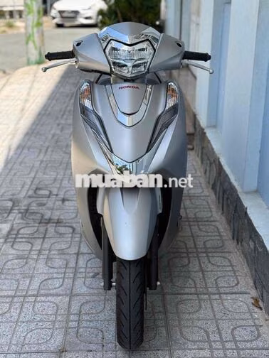Honda Lead 4Val 2023 Bạc