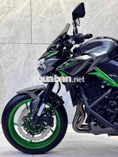 Kawasaki Z900 2023 Nake Bike Đen, Xanh lá