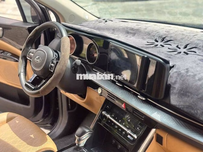 Kia Carnival Luxury 2021 Xanh đậm