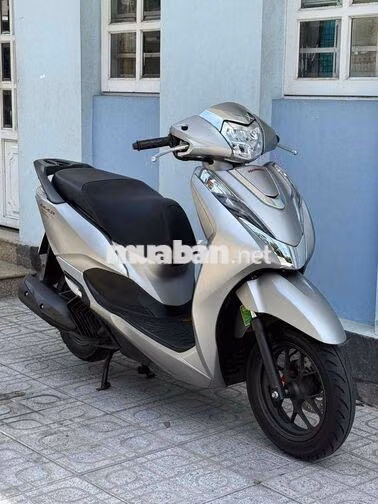 Honda Lead 4Val 2023 Bạc